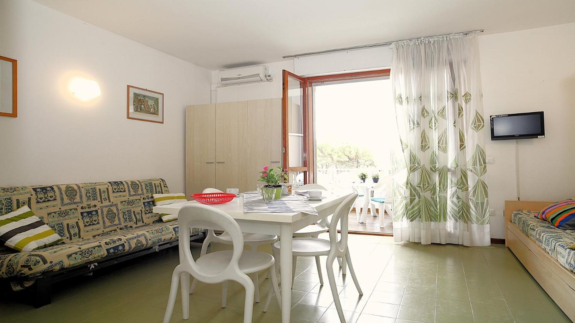 Residenza Gardenia Apartment Lignano Sabbiadoro Ngoại thất bức ảnh